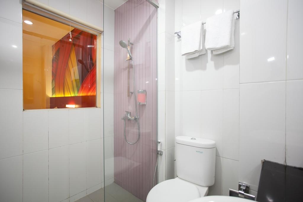 Reddoorz Near Hawaii Water Park Hotel มะลัง ภายนอก รูปภาพ
