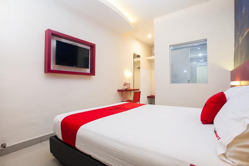 Reddoorz Near Hawaii Water Park Hotel มะลัง ภายนอก รูปภาพ