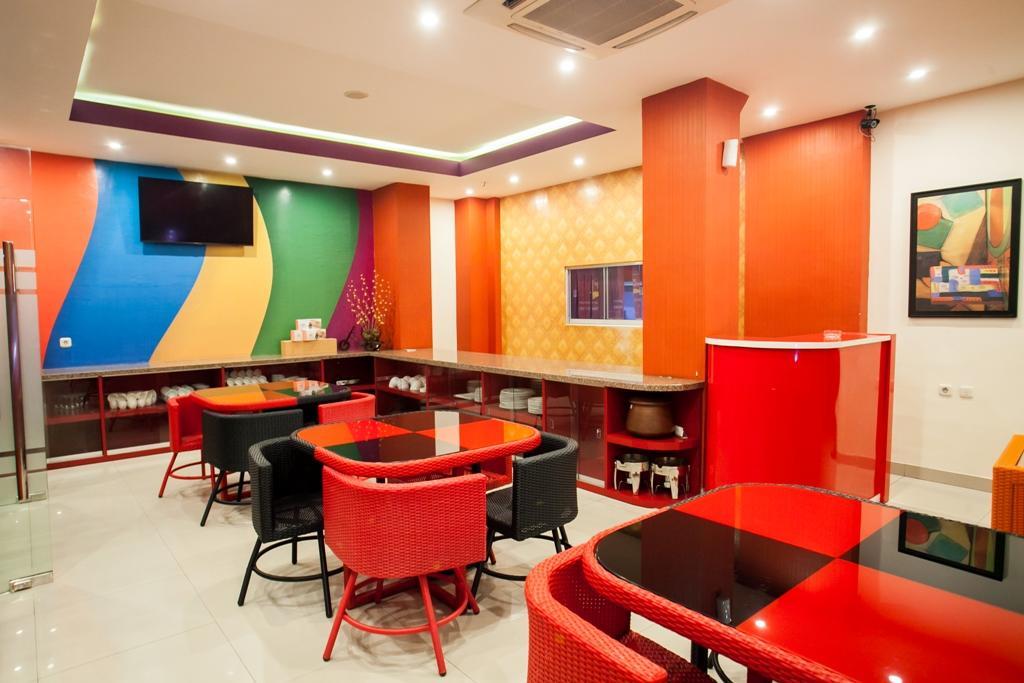 Reddoorz Near Hawaii Water Park Hotel มะลัง ภายนอก รูปภาพ