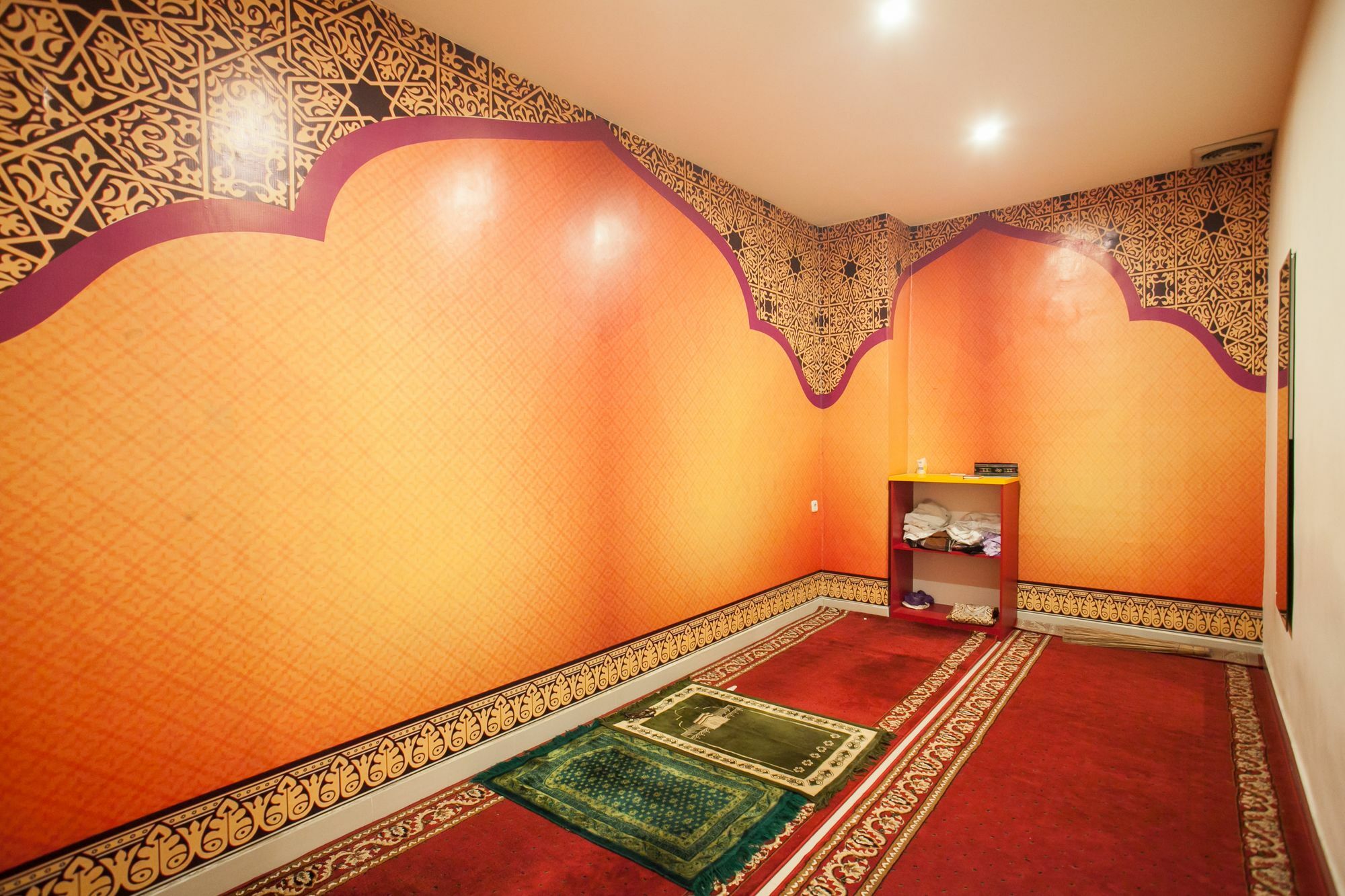 Reddoorz Near Hawaii Water Park Hotel มะลัง ภายนอก รูปภาพ